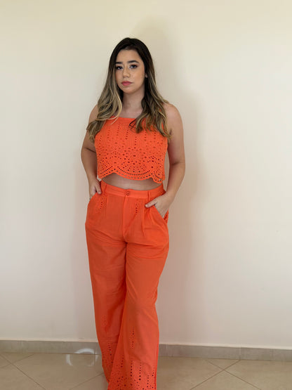 Conjunto de calça e cropped de alça