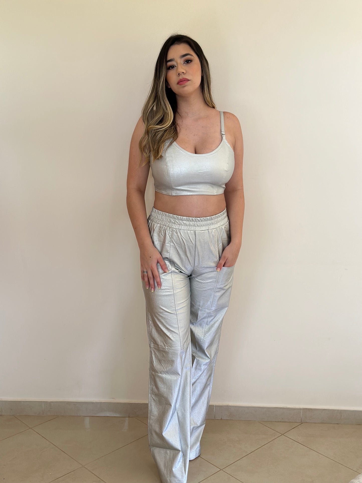 Conjunto calça e top metalizado