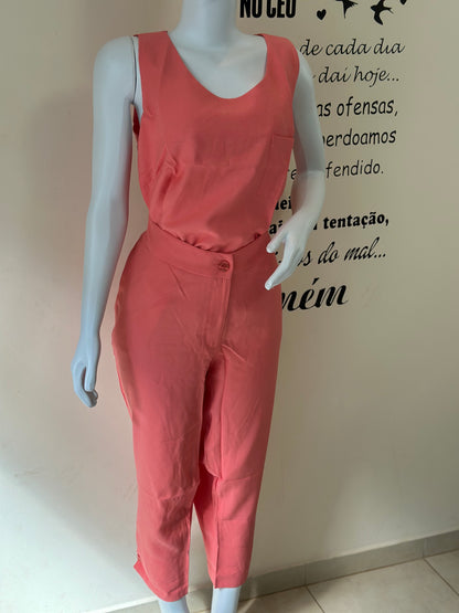 Conjunto básico blusa e calça